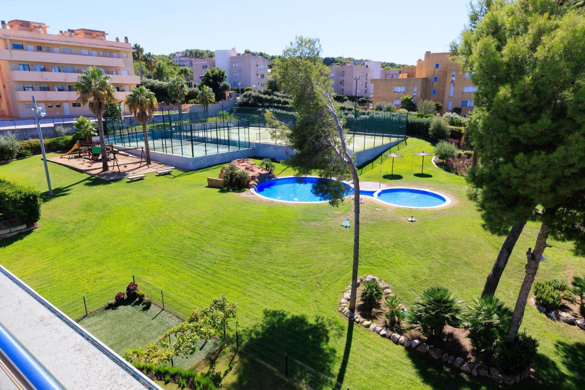 Uhc Salou Villa Family Complex Номер фото